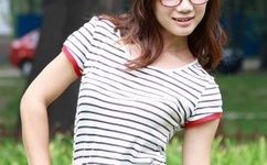 被几个人摁住玩花蒂的视频